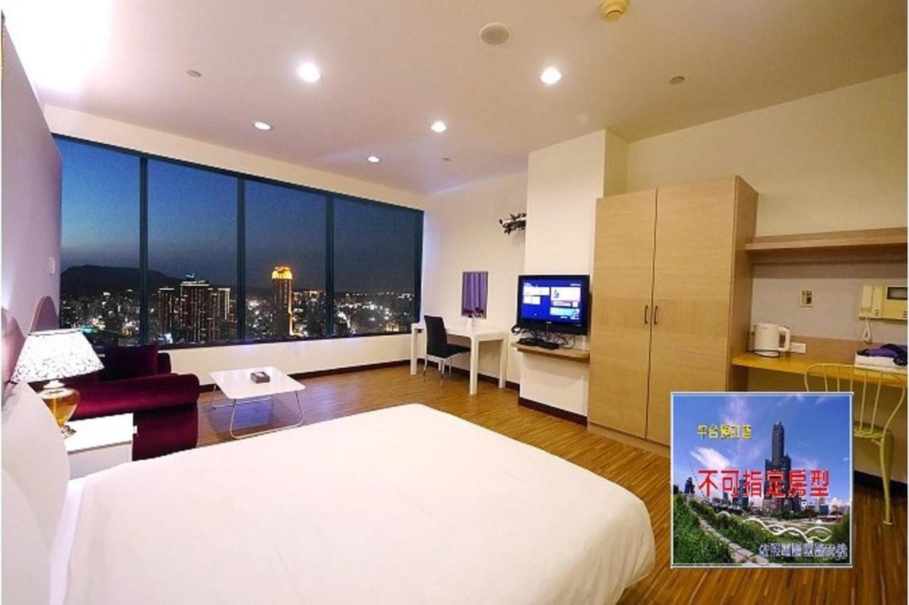 峰景旅宿 Kaohsiung Esterno foto